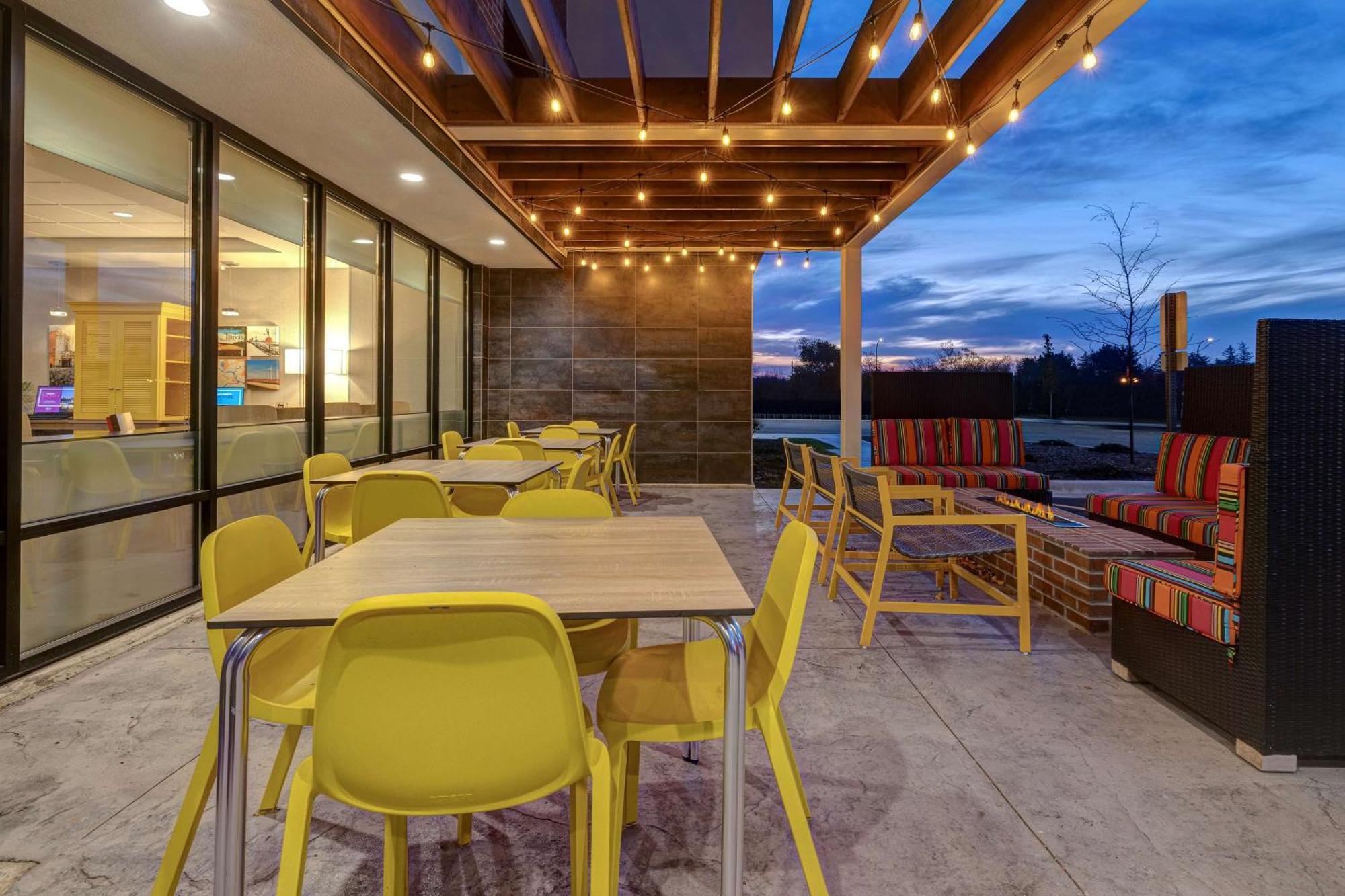 Home2 Suites By Hilton דקלב מראה חיצוני תמונה